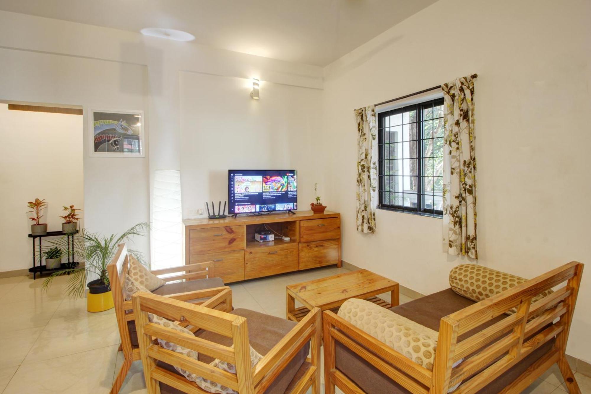 Genesis Abode - Cosy 2 Bhk Home In Assagao - 5 Km From Anjuna & Vagator Beaches Mapusa Exterior foto